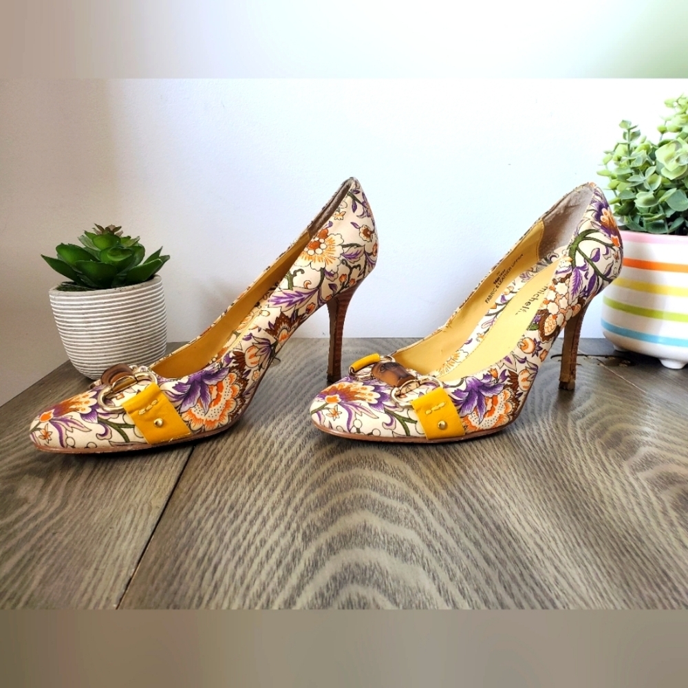 Pierre Michel floral heels size 38  (7.5-8)